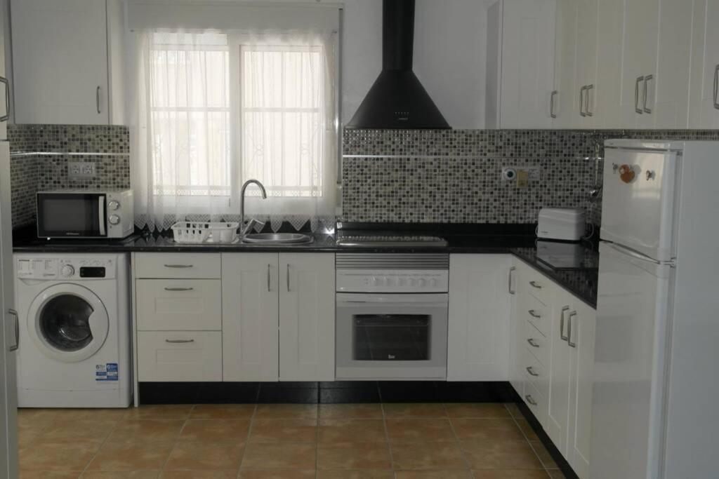 דירות סן מיגל דה סלינאס Casa Antony מראה חיצוני תמונה